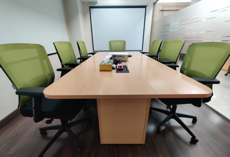 Plug and play office space available for rent in giga space IT Park Viman nagar pune.