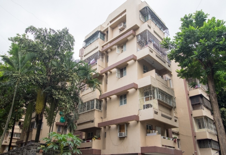 2 Bhk spacious flat for sale in Bund garden pune Maharashtra