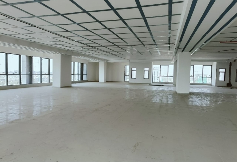 Ideal 12000 Sq.Ft. Unfurnished Office Space for IT/ITES in A-Grade Building &ndash; Prime Kharadi Location