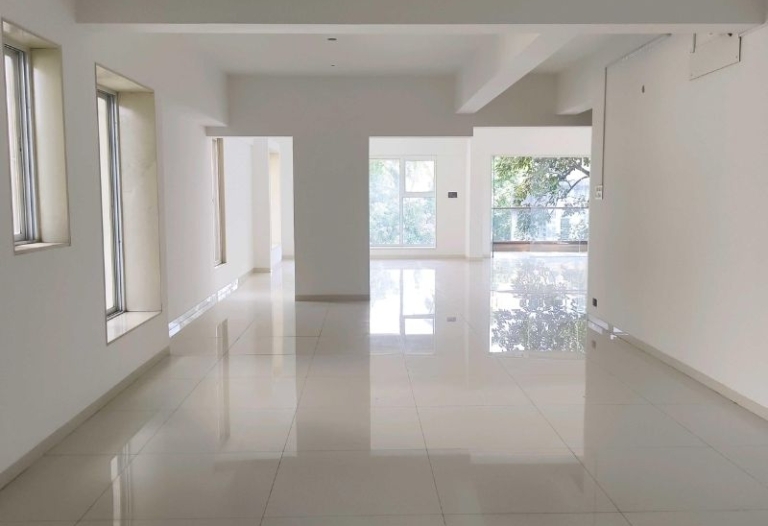 Office Space for Rent on JM Road Pune &ndash; 1800 Sqft Unfurnished Commercial Office