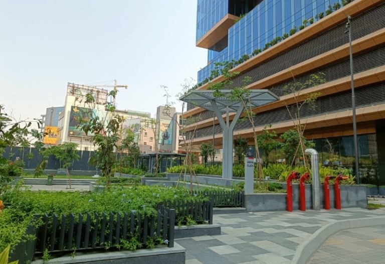 Ready to Customize 60000 Sqft Office Space in Grade A IT Park for Corporate Setup