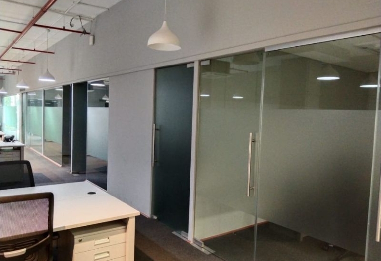 Fully Furnished Commercial Office Space in Prime Business Hub of Pune