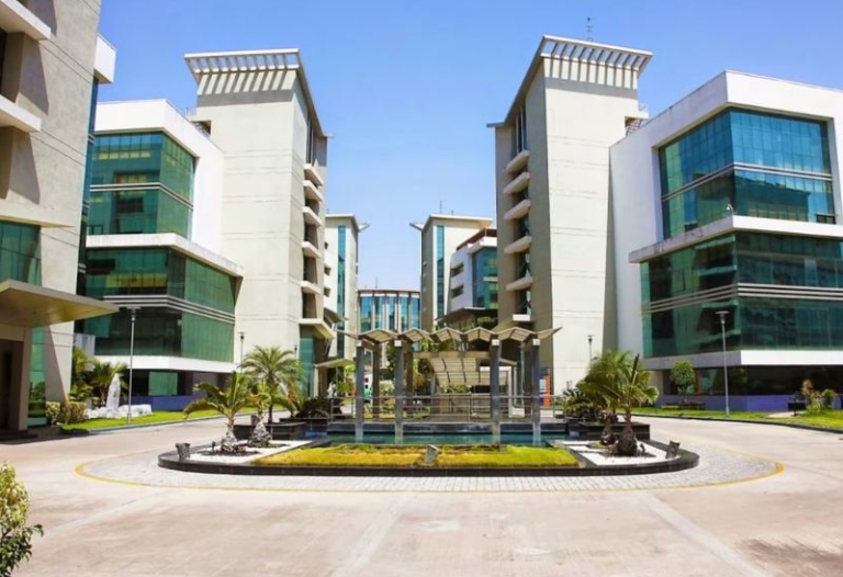 GIGA SPACE IT PARK Viman Nagar Pune &ndash; Ready-to-Move Office Space for Rent