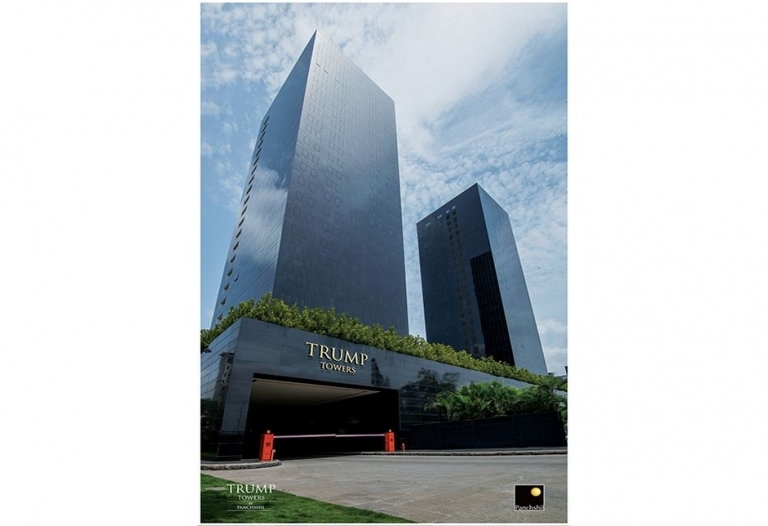 4.5 bhk Furnished flat on Rent with Multi Utility Room in Kalyani Nagar - (Trump Towers), Pune