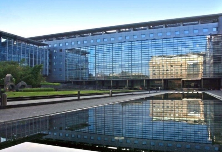 Panchshil Tech Park One SEZ | Best Commercial Office Space for Rent in Pune