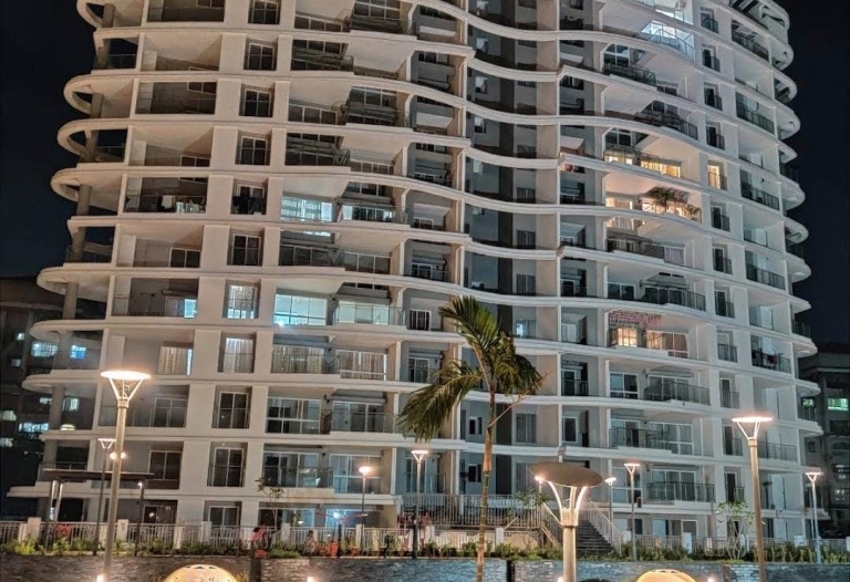 Available Spacious 3.5 BHK Apartment For Sale | Ganga Liviano, Kharadi, Pune