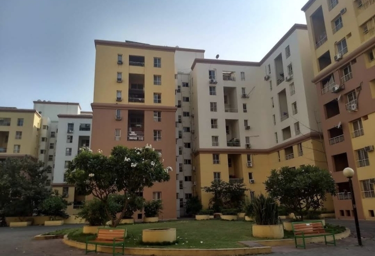 2 BHK Apartment for Rent | Vascon Zircon, Viman Nagar, Pune | Near Phoenix Marketcity Mall