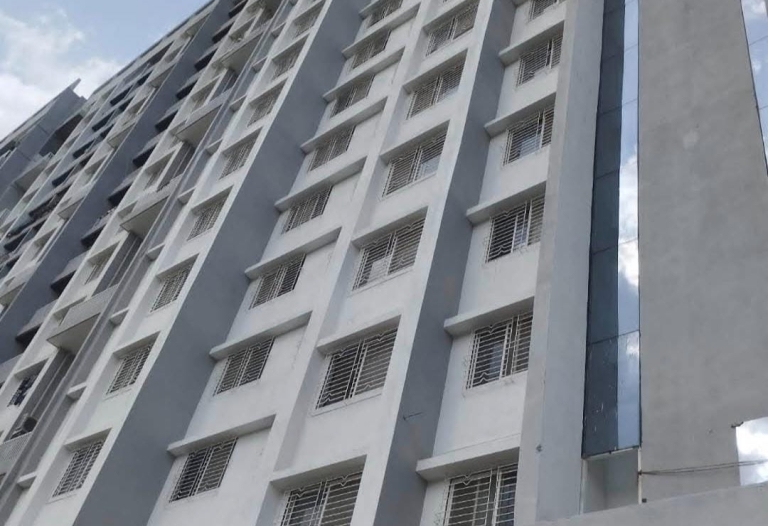 Ready-to-Move 2 BHK Apartment for Sale | Sukhwani Hermosa Casa, Magarpatta, Pune | Near Amanora Mall