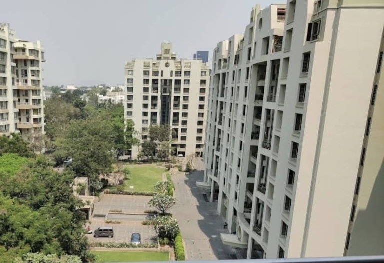 2 BHK Penthouse with Private Terrace for Sale | Lunkad Sky Lounge, Kalyani Nagar, Pune | Near Metro Station 