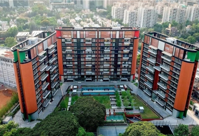 3 BHK Apartment for Rent in Magarpatta, Pune | Kumar Sienna, Near Amanora Mall