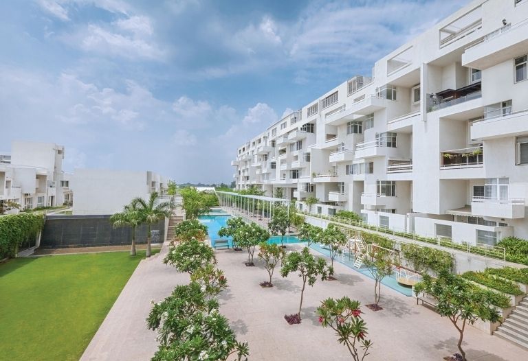 Luxury 3 BHK Apartment for Rent in Viman Nagar, Pune | Rohan Mithila, Near Pune Airport