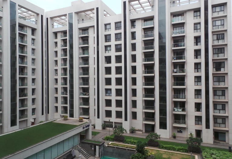 Luxury 3.5 BHK Apartment for Rent in Viman Nagar, Pune | Near Pune Airport | Lunkad Sky Vie