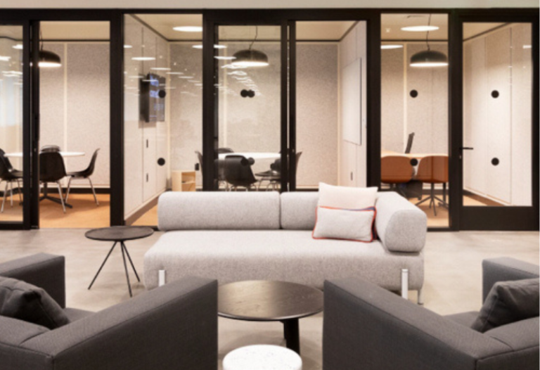 40&ndash;50 Seater Coworking Space in Kharadi, Pune | No Brokerage | Ready-to-Move Office Space.